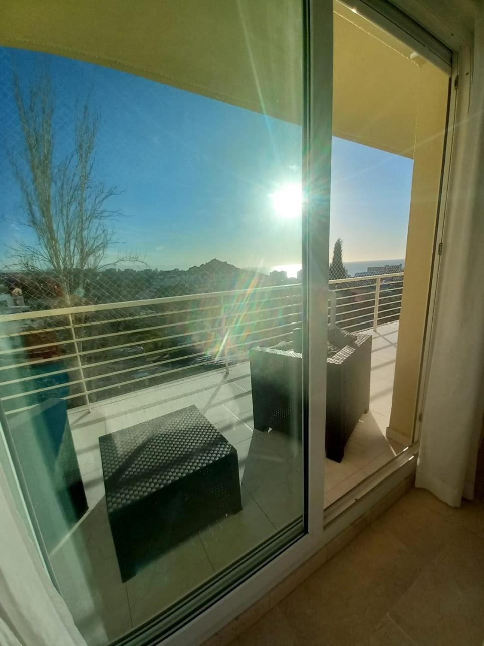 Amplio, Luminoso Y Moderno Apartamento Con Amplia Terraza Y Hermosas Vistas En Exclusiva Urbanizacion Benalmádena Exterior foto